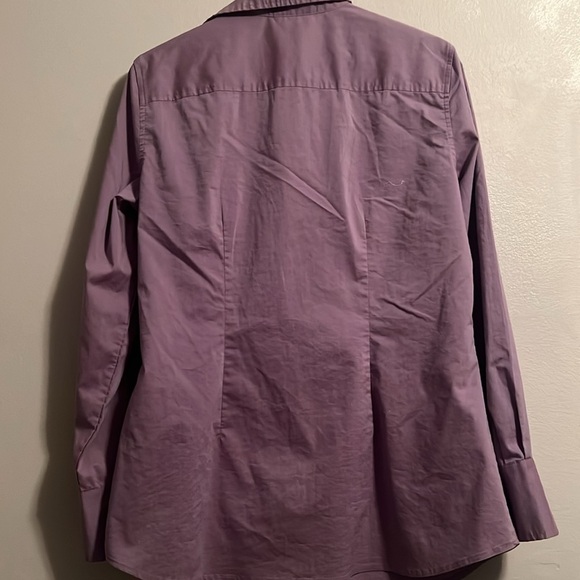 New York & Co Button 1/2 Down Shirt- excellent condition - Picture 4 of 7